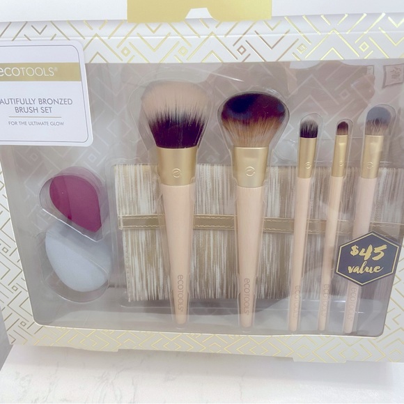 Ecotools Beautifully Bronzed 8-Piece Brush Set - Picture 4 of 7